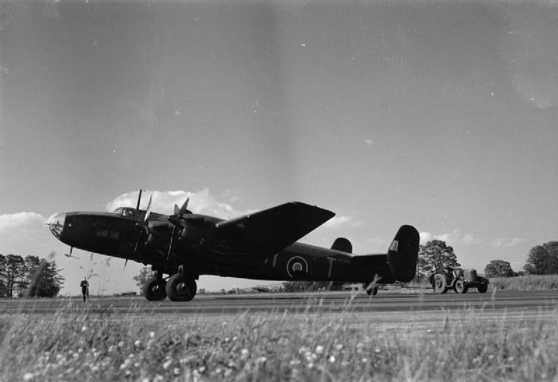 102 Squadron Halifax at RAF Pocklington